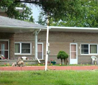 Pleasant Stay Motel Ancaster Екстериор снимка